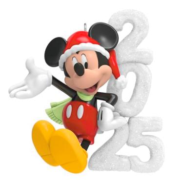 Imagem de Hallmark Keepsake Enfeite de Natal 2025, Disney Mickey Mouse Um Ano de Magia Disney 2025, presentes para fãs da Disney