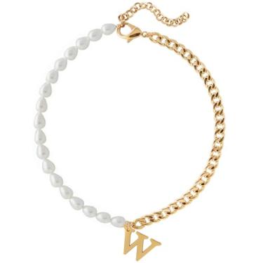 Imagem de Wellike Colar de corrente de meia pérola, meia Cuba, com iniciais, aço inoxidável, PVD, pingente de ouro 18K, gargantilha grossa de ouro com caixa de presente, Standard, Pérola, Pérola de vidro