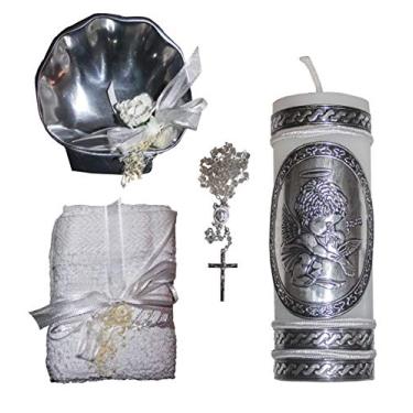 Imagem de Kit de batismo católico com toalha, vela, terço e revestimento de metal para meninos e meninas. Feito à mão no México para presente católico e padrinhos. Conjunto de velas de batismo Holy Spirit. Kit de Bautizo