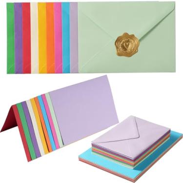 Imagem de Pacote com 50 envelopes coloridos A6 com cartolina dobrada colorida pesada de 10 x 15 cm e adesivos dourados para cartões comemorativos, casamento, festa de aniversário, chás de bebê, convites (10 x