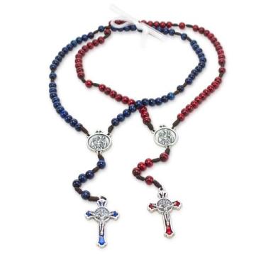 Imagem de Terço Do Casal Sagrada Familia Madeira Vermelho E Azul 8Mm - Amém Deco