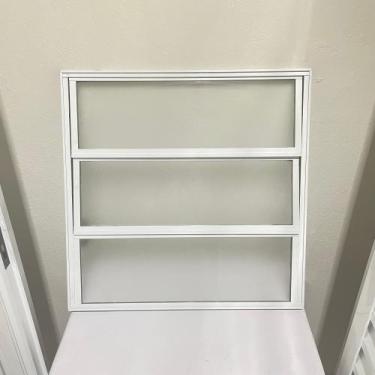 Imagem de Vitrô Basculante (A) 60 X 60 (L) Alumínio Branco Vidro Mini-Boreal - A