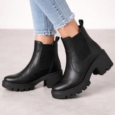 Imagem de Bota Chelsea Preta Tratorada Salto Feminina Estilo Conforto - GGFontan
