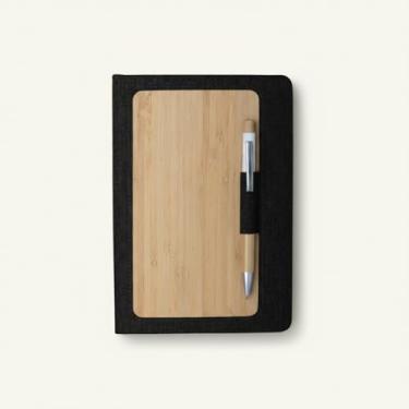 Imagem de Caderno com Capa Dura em Bambu e Suporte para Caneta – 80 Folhas Pautadas – Cor Bege.