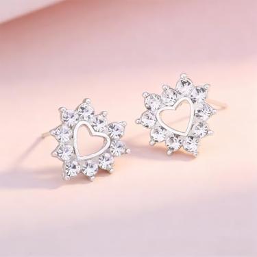 Imagem de Brincos femininos em formato de coração com design de diamante falso brilhante, fofos e exclusivos, adequados para o dia a dia e qualquer ocasião.