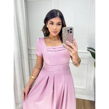 Imagem de Vestido midi com mangas e decote quadrado e detalhe de doblas com elas
