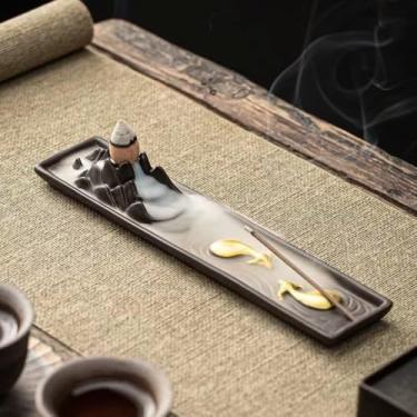 Imagem de CAHUWHCA Queimador de incenso de cerâmica com fluxo reverso, decoração zen, design de vaca de estimação pintado a ouro, queimador de incenso grande feito à mão para meditação, ioga, spa, palitos de