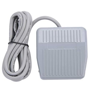 Imagem de Semme Interruptor de Pedal Momentâneo TFS 201 250V 10A 1NO 1NC Com Contatos Prateados e Superfície Antiderrapante para Equipamentos Médicos
