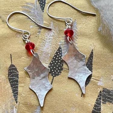 Imagem de 2 peças de brincos de pingente de cristal artificial vermelho minimalista estilo vintage, adequados para uso diário feminino, festas e acessórios de roupa.