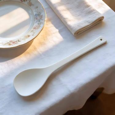 Imagem de Colher de Nylon Jolly 44,5cm - Utensílio Resistente e Durável