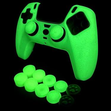 Imagem de HLRAO Capa protetora de silicone verde com glitter, películas de silicone que brilham no escuro para controle PS5/Slim/Pro, 8 peças de tampas com glitter para polegar e 2 tampas de aderência de pata