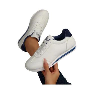 Imagem de Tênis Casuais Femininos De Grande Tamanho Com Superfície De Couro Em C