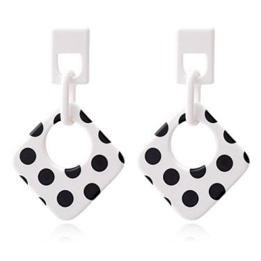 Imagem de YasiIm Brincos redondos redondos redondos feitos à mão e leves de bolinhas, brincos geométricos de resina chique exclusivos para mulheres, Large, Acrílico, Sem pedra preciosa