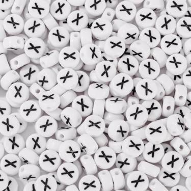 Imagem de Spritewelry 500 peças de contas de acrílico com letra branca com inicial do alfabeto, contas planas e redondas com orifício horizontal para artesanato, pulseira, colar, chaveiro, cordão