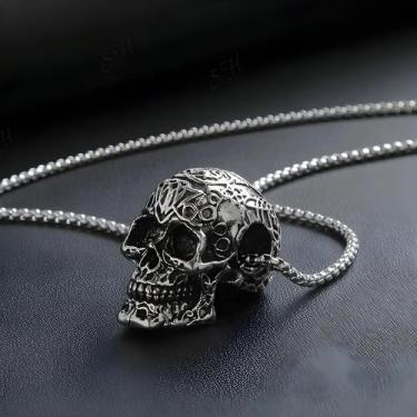 Imagem de Colar com pingente de caveira com padrão dominador, acessórios da moda
