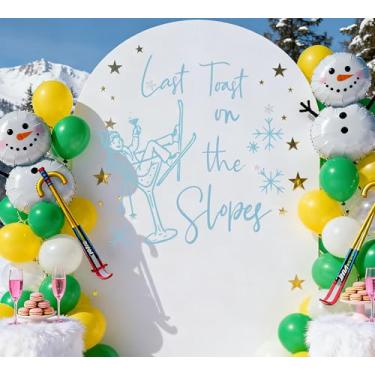 Imagem de Last Toast on the Slopes Wall Decal Winter Apres Ski Bridal Shower Decoration Winter Bachelorette Wall Decoration Blue