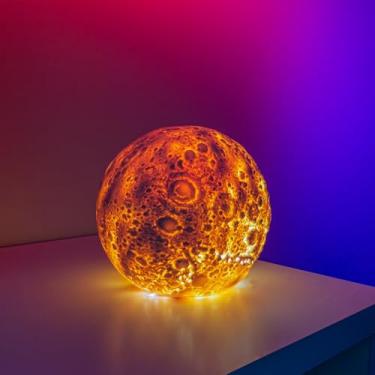 Imagem de Luminária Lua, Impressão 3D NASA, PVC Flexível, 22x24x23cm, 110V/220V, Cabo 1,8m com Interruptor