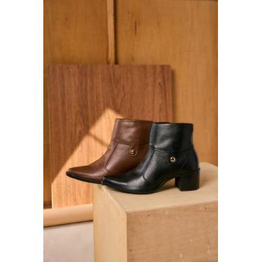 Imagem de Bota Couro Cano Curto Boton Preto - Daflon, 39