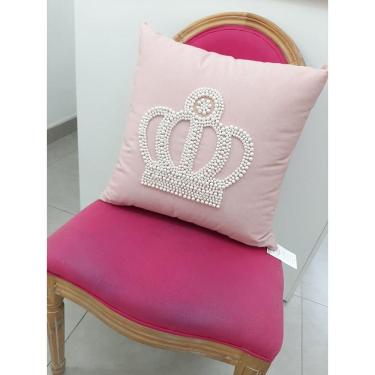 Imagem de Almofada Rosa Veludo Coroa Pérolas