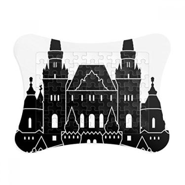 Imagem de Moldura de quebra-cabeça com desenho de museu natural da Rússia para decoração de imagens