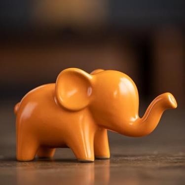 Imagem de SHINCULSUN Handmade Solid Color Small Ceramic Elephant Statue for Home Decor, Cute Animal Desk Ornament for Office Shelf, Feng Shui Gift Figurine (Orange)