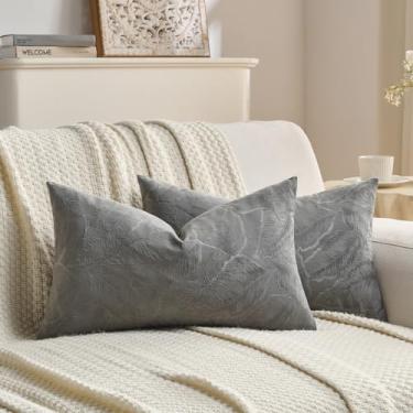 Imagem de FUTEI Capas de almofada de veludo cinza escuro 30 x 50 cm conjunto de 2, fronhas lombares texturizadas com relevo de folhas macias, decoração de casa natural para sofá, sala de estar