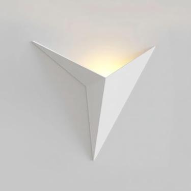 Imagem de Luminária de parede LED de 7W para ambientes internos, em formato triangular de ferro, estilo vintage art déco, com intensidade de cor ajustável (3000K/4500K), 2 modos de cor, ideal para cab