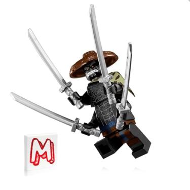 Imagem de The LEGO Ninjago Movie Minifigure - Jungle Garmadon (with Display Stand) 70617