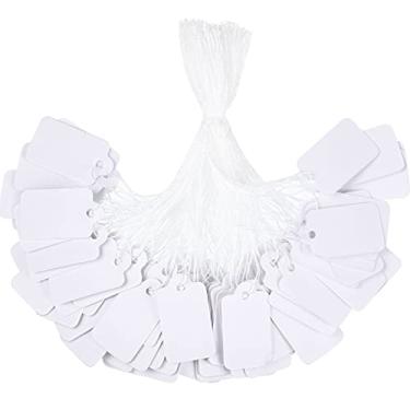 Imagem de Outus Pacote com 500 etiquetas de preço brancas com cordão anexado para joias, roupas, presente, venda de quintal, suprimentos de garagem (estilo vintage, 23 x 13 mm)