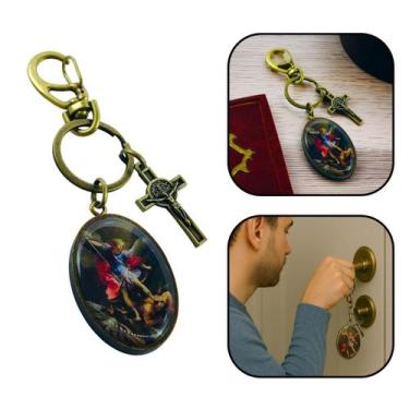 Imagem de Chaveiro São Miguel Arcanjo com Pingente Crucifixo São Bento - FORNECE