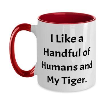 Imagem de I Like a Handful of Humans and My Tiger. Caneca de dois tons 325 ml, presente de gato tigre de amigos, lindo copo para amigos