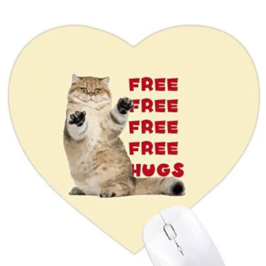 Imagem de Mousepad de borracha com braços de pé para gatos com coração abraçando o coração