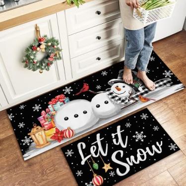 Imagem de KORVITA Let it Snow Tapetes de cozinha – Conjunto de 2 peças de tapetes de cozinha de Natal de inverno antiderrapantes tapetes de área de apoio de cozinha tapete de decoração boneco de neve do ano