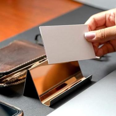 Imagem de 1 pç/2 peças porta-cartões de visita de aço inoxidável suporte de cartão de visita mesa criativa escritório de negócios recepção (ouro - 1 peça)