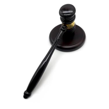 Imagem de Conjunto de martelo de juiz de madeira e bloco de som, acessório para fantasia de justiça, acessórios para juízes, advogados, reuniões, presidentes do leilão do conselho, presidentes de clube