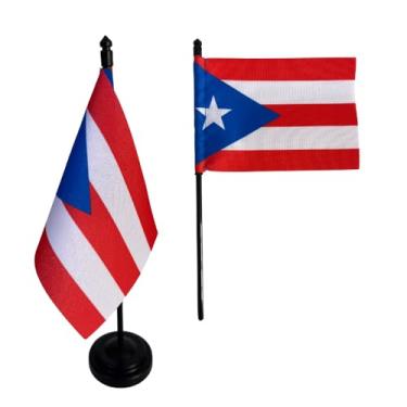 Imagem de Bandeira de Mesa Cuba, 26cm Altura Total, 18x11cm Tecido Oxford, Face Única, Base Plástica, Decorativa, Multicolorido, para Escritório, Eventos e Cerimônias