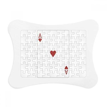 Imagem de Moldura de quebra-cabeça com estampa de cartas de baralho em formato de coração A