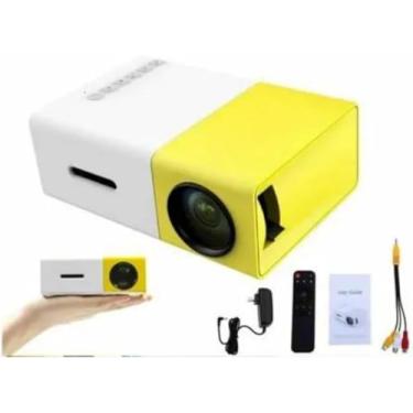 Imagem de Mini Projetor YG300 - Imagens Vibrantes em 600 Lumens um Design Portatil Projeção de até 60” para Filmes, Jogos, Apresentações e Uso Doméstico -Experiência Cinematográfica Compacta