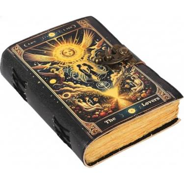Imagem de TUZECH Livro de feitiços de couro encadernado com borda de baralho, papel Grimório impresso, caderno de terceiro olho, espiral gótico, livro vintage antigo para homens e mulheres (os amantes de