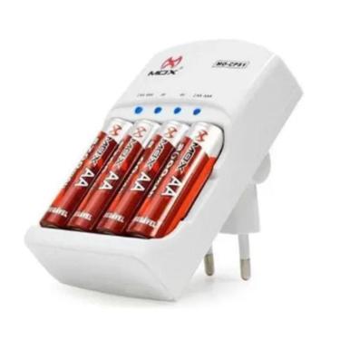 Imagem de Carregador De Pilhas E Pilhas Mox 4 Bivolt E Barata