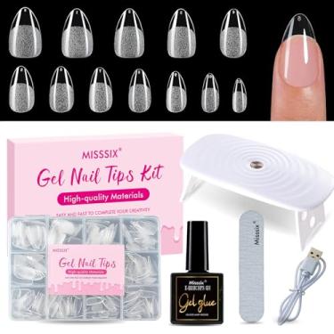 Imagem de Misssix Kit de pontas de unhas de gel de amêndoa curta, 360 peças de gel transparente pré-gravado x unhas falsas, cola de gel 9 em 1 de cobertura total e mini lâmpada de unha U V portátil para