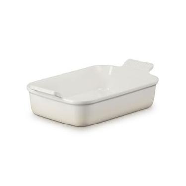 Imagem de TRAVESSA RETANGULAR LE CREUSET HERITAGE 32CM EM CERÂMICA MERINGUE 71102327160001