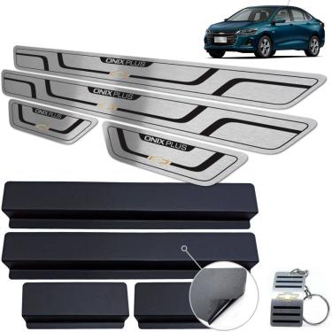 Imagem de Soleira Chevrolet Onix Plus 2020 Preto Baixo Relevo