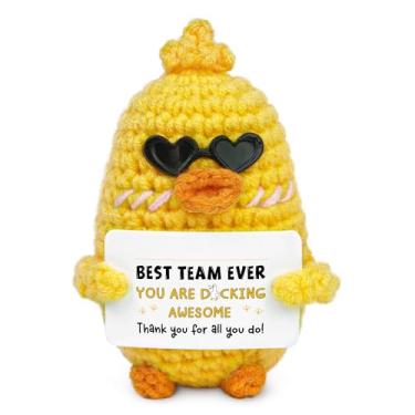 Imagem de OASSIE Employee Appreciation Gifts for Coworkers - Best Team Ever Mini Handmade Duck Crochet with Message Card - Funny Thank You Christmas Birthday Team Gifts for Employees, Thank You Gift Ideas