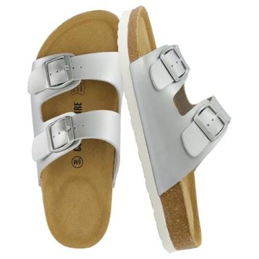 Imagem de CUSHIONAIRE Sandálias femininas Lane Cork – Confortável fivela dupla sem cadarço com palmilha de camurça genuína e suporte de arco para calçados femininos, Prata, 9 Wide