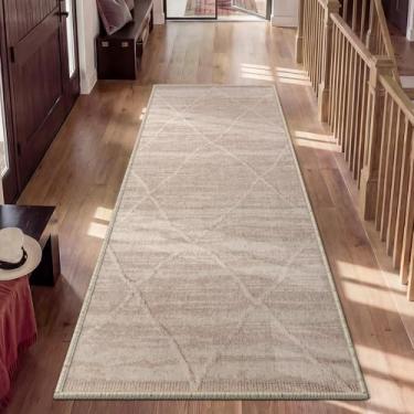 Imagem de QiCaiJia Tapete de corredor de corredor 5 x 20, tapete de corredor de cozinha antiderrapante lavável, tapete fino para entrada embaixo da porta, tapete interno macio de baixa pilha para lavanderia