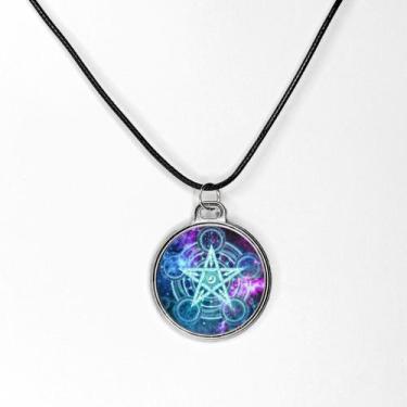 Imagem de Lindo amuleto alta magia simbolos magicos joia em resina - RELIKARIU