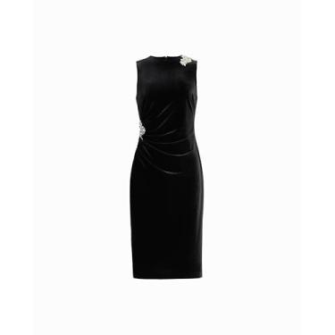 Imagem de Anne Klein Vestido feminino franzido de veludo sem mangas com detalhe de joia, Preto, 50