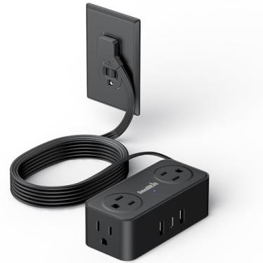 Imagem de Régua de energia de 1,5 m com protetor contra sobretensão, 4 tomadas, 3 portas USB, estação de carregamento de plugue plano para mesa de escritório em casa e essencial para dormitório universitário