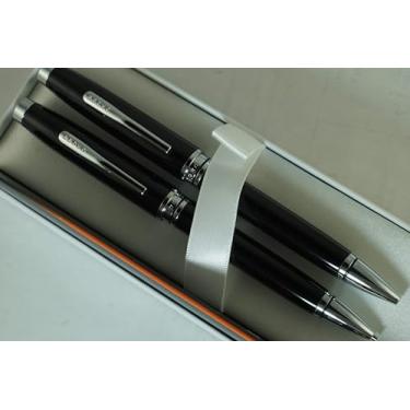 Imagem de Cross Clássico Coventry laca preta e compromissos extremamente polidos com anéis médios de assinatura especial Cross distintos, caneta Coventry e conjunto de lápis de 0,7 mm.